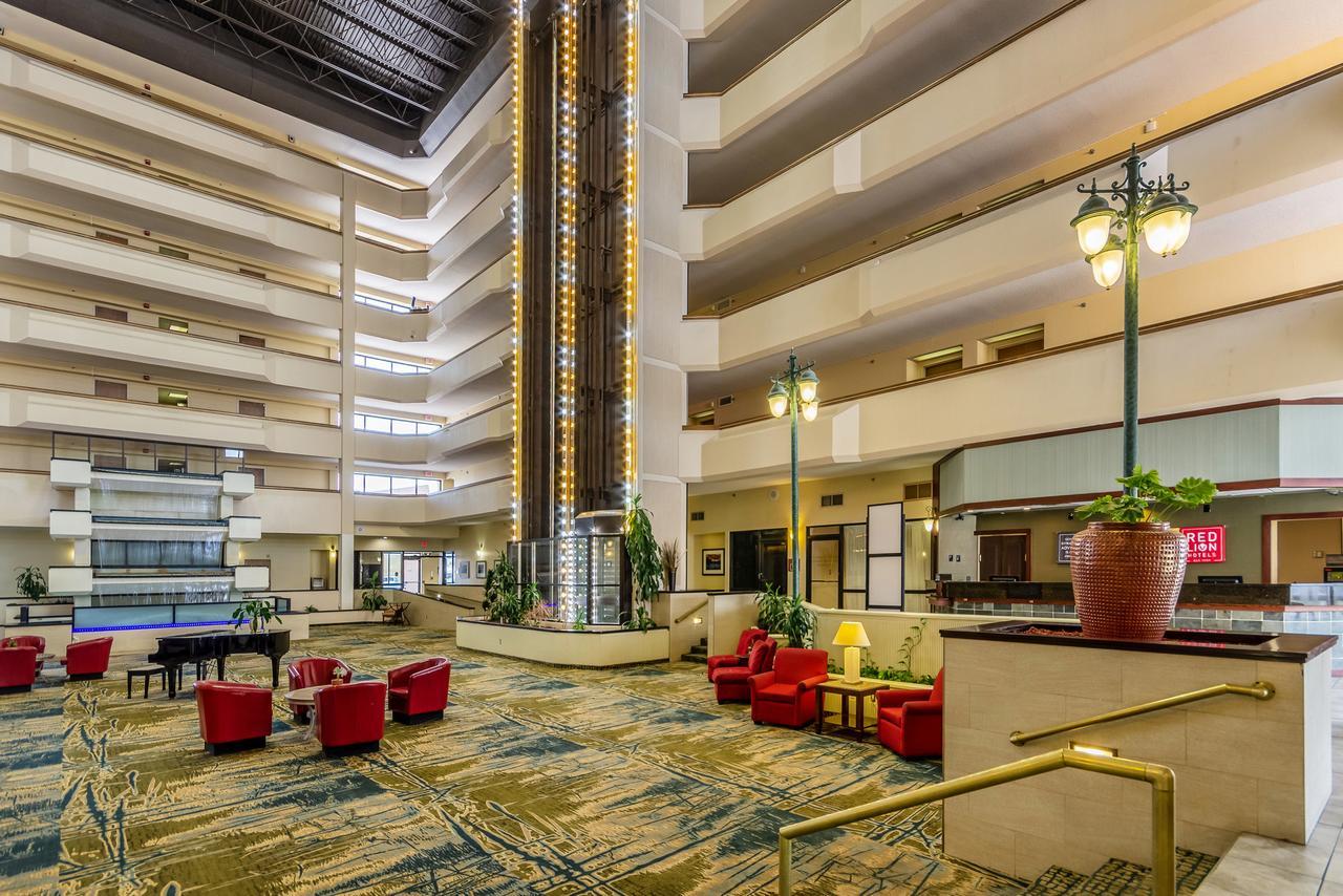 Red Lion Hotel Билингс Екстериор снимка