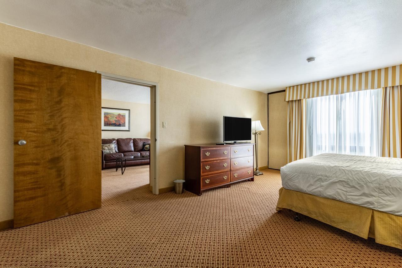 Red Lion Hotel Билингс Екстериор снимка