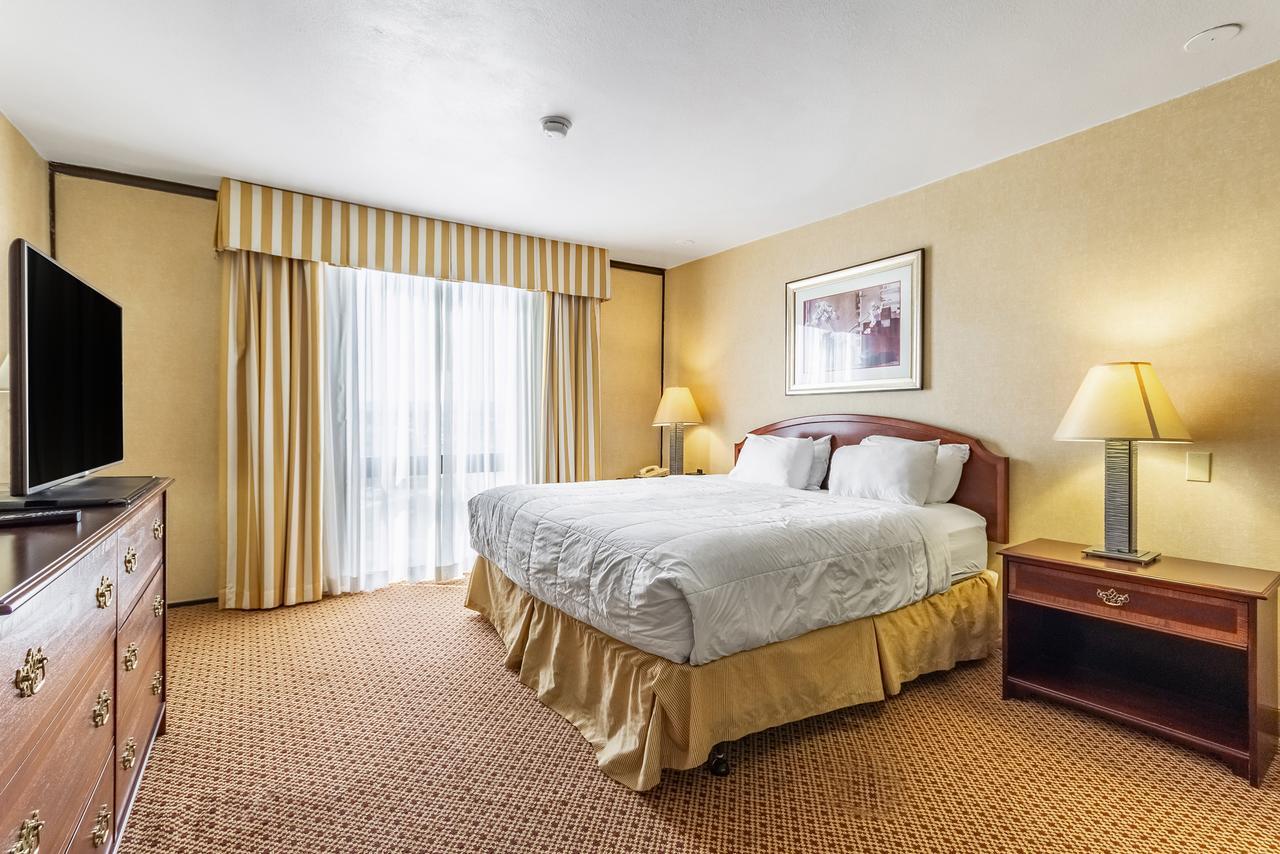 Red Lion Hotel Билингс Екстериор снимка